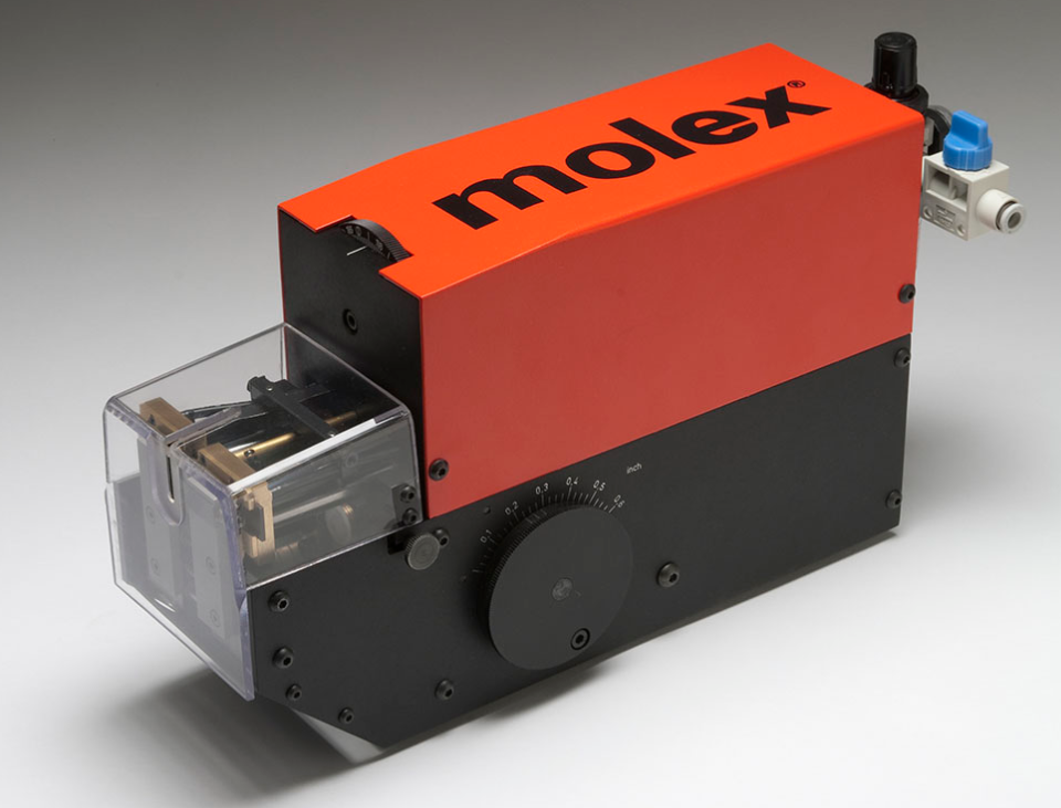 картинка Molex 638019250. Настольный пневматический инструмент для зачистки проводов являющийся официальным дистрибьютором в России 